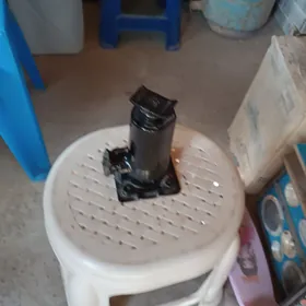 домкрат