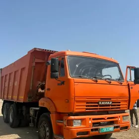 Kamaz 6520 2011