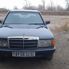 Mercedes-Benz 190E 1987