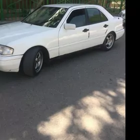 Mercedes-Benz C-Class 1997