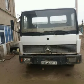Mercedes-Benz ACTROS 3331 1987