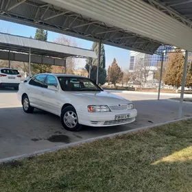 Toyota Avalon 1999
