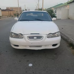 Hyundai Sonata 1996