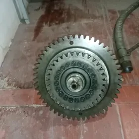 XCMG TRAKTR ZAPCAST LARY.