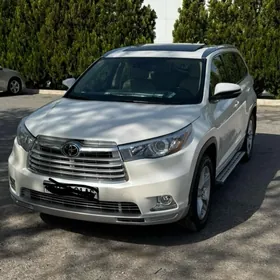 Toyota Highlander 2014
