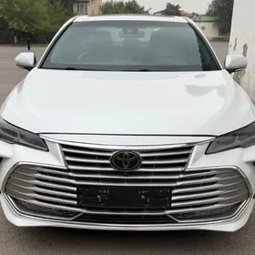 Toyota Avalon 2019