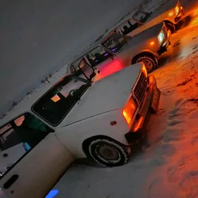 Lada 2107 2000