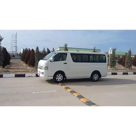 Toyota Hiace 2007