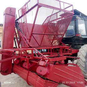 MTZ 80 2016