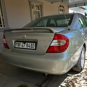Toyota Camry 2003