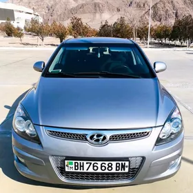 Hyundai I30 2011