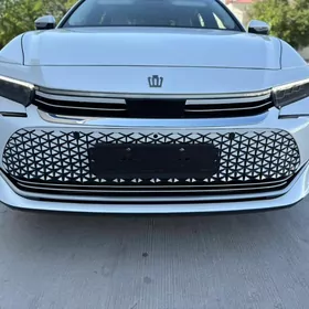 Toyota Crown 2023