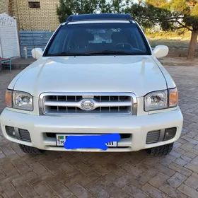 Nissan Pathfinder 2004