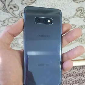 Samsung S10e 8/128