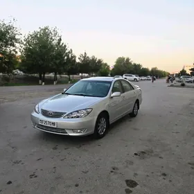 Toyota Camry 2003