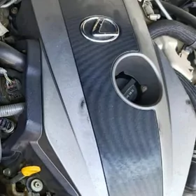 Lexus IS 200t 2016-24