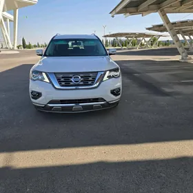 Nissan Pathfinder 2020
