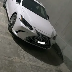 Lexus ES 350 2020