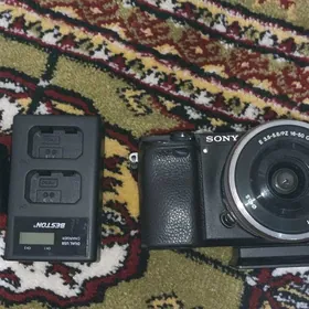 Sony A 6400