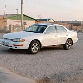 Toyota Camry 1993
