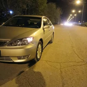 Toyota Camry 2005