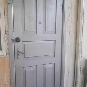 ДВЕРЬ ВХОДНАЯ