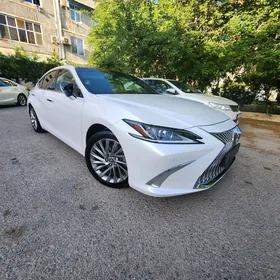 Lexus ES 350 2020