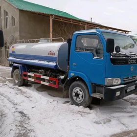 Mitsubishi Canter 2005