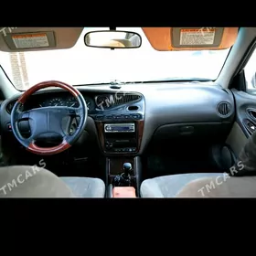 Daewoo Leganza 1998