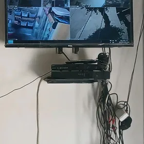 magazyn un kamera