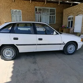 Opel Astra 1992