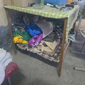 стол