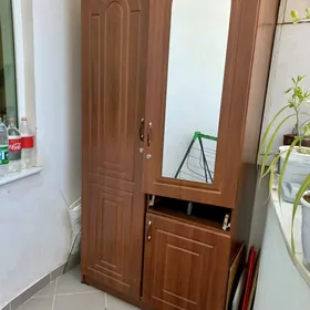 Şkaf