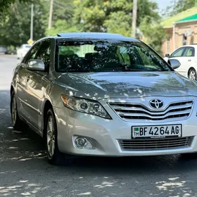 Toyota Camry 2011