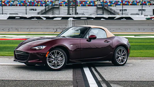 Mazda приостановила поставки Miata 2025 из-за дефекта в блоке управления