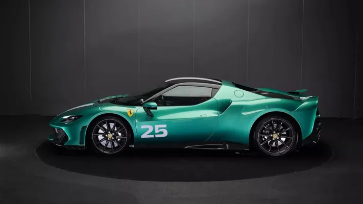 Представлена экстремальная версия самой маленькой Ferrari