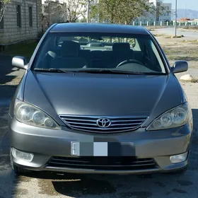 Toyota Camry 2004
