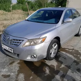 Toyota Camry 2011