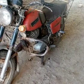 Iž Planeta 5 2002