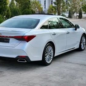 Toyota Avalon 2019