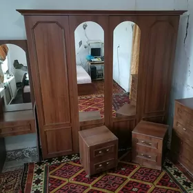 Мебель