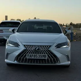 Lexus ES 350 2021