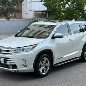 Toyota Highlander 2018
