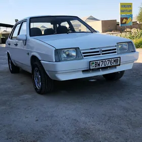 Lada 21099 2000