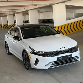Kia K5 2022
