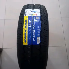 Hiaсe haýys teker 235.65 r16 ýokohama