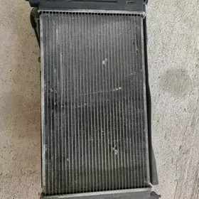 05 carolla suw radiator