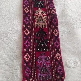 yaka tylka edilen
