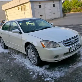 Nissan Altima 2004
