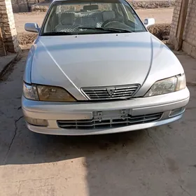 Toyota Vista 1995